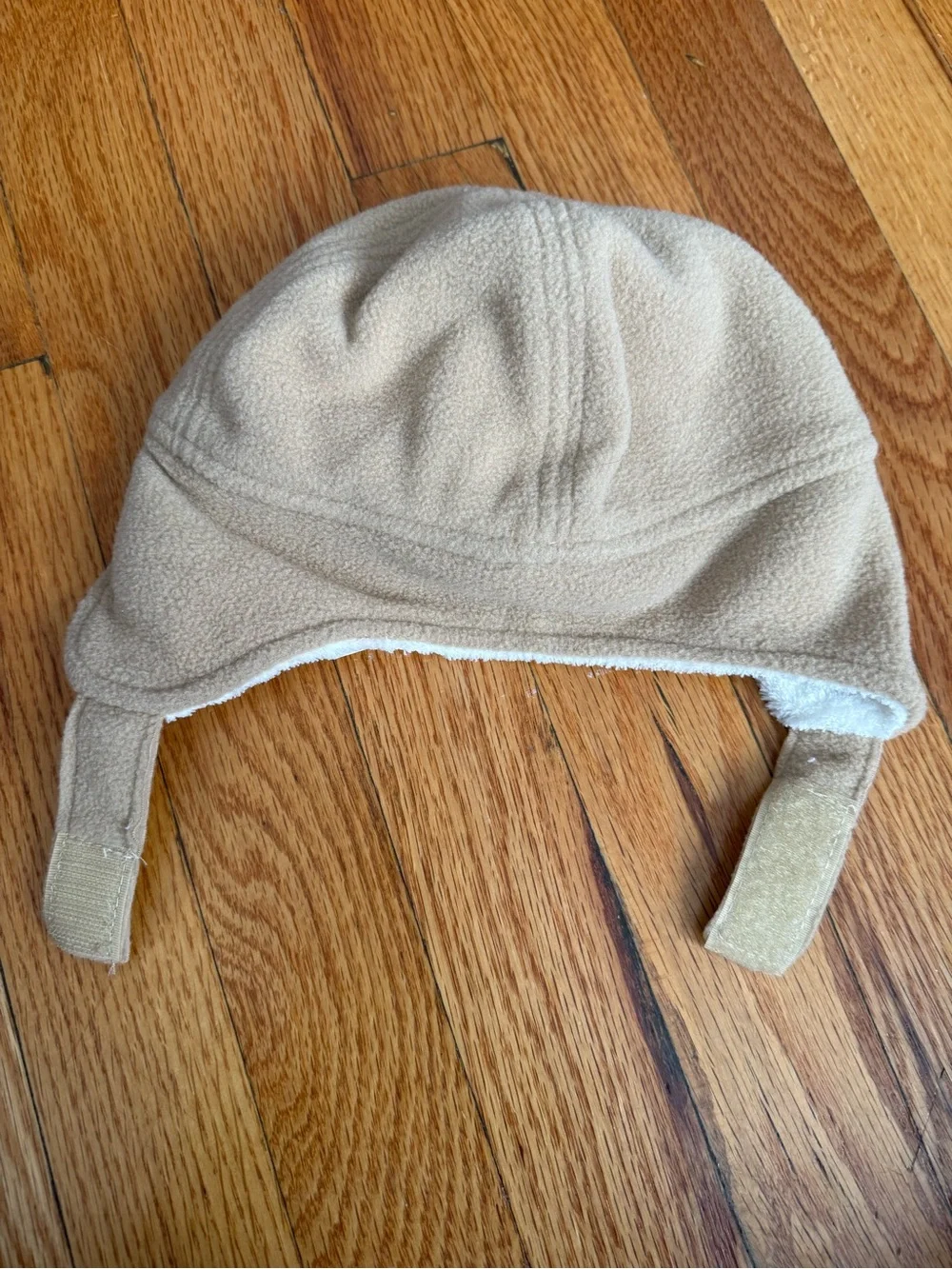 Kids Fleece Earflap Hat in Tan